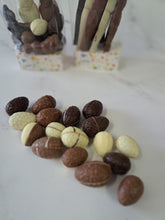 Afbeelding in Gallery-weergave laden, Paaslekkernijen als relatiegeschenken