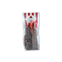 Load image into Gallery viewer, “Transparant pakket met chocolade Sint, verpakte speculoos en rood-witte zuurstok voor een rood-witte Sintkaart.”

