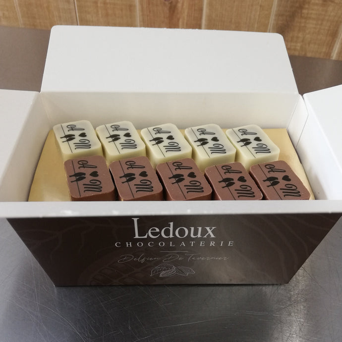 aardappel Zuivelproducten Rechthoek Gepersonaliseerde pralines bedrukt met logo of fotootje – Chocolaterie  Ledoux