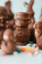 Load image into Gallery viewer, Small hollow Easter figures and eggs 750 grams or 1 kg (NOT SHIPPABLE)
